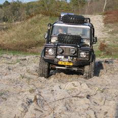 Off-Roader Land Rover 90 D MEX