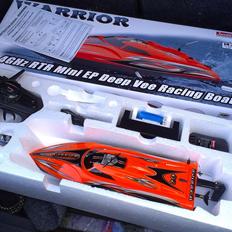 Båd DK's vildeste(?) Warrior (Hidsig proppen)