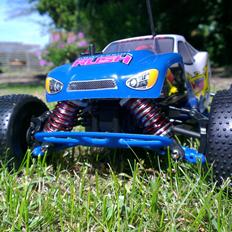 Off-Roader "Team Wanna Be" RC18T (Solgt)