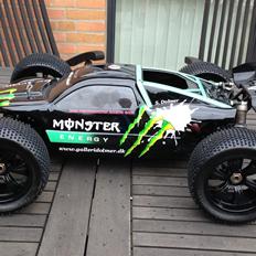 Bil Losi 8ight truggy SOLGT