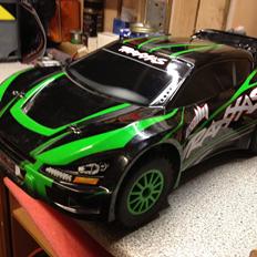 Bil Traxxas rally 1/10