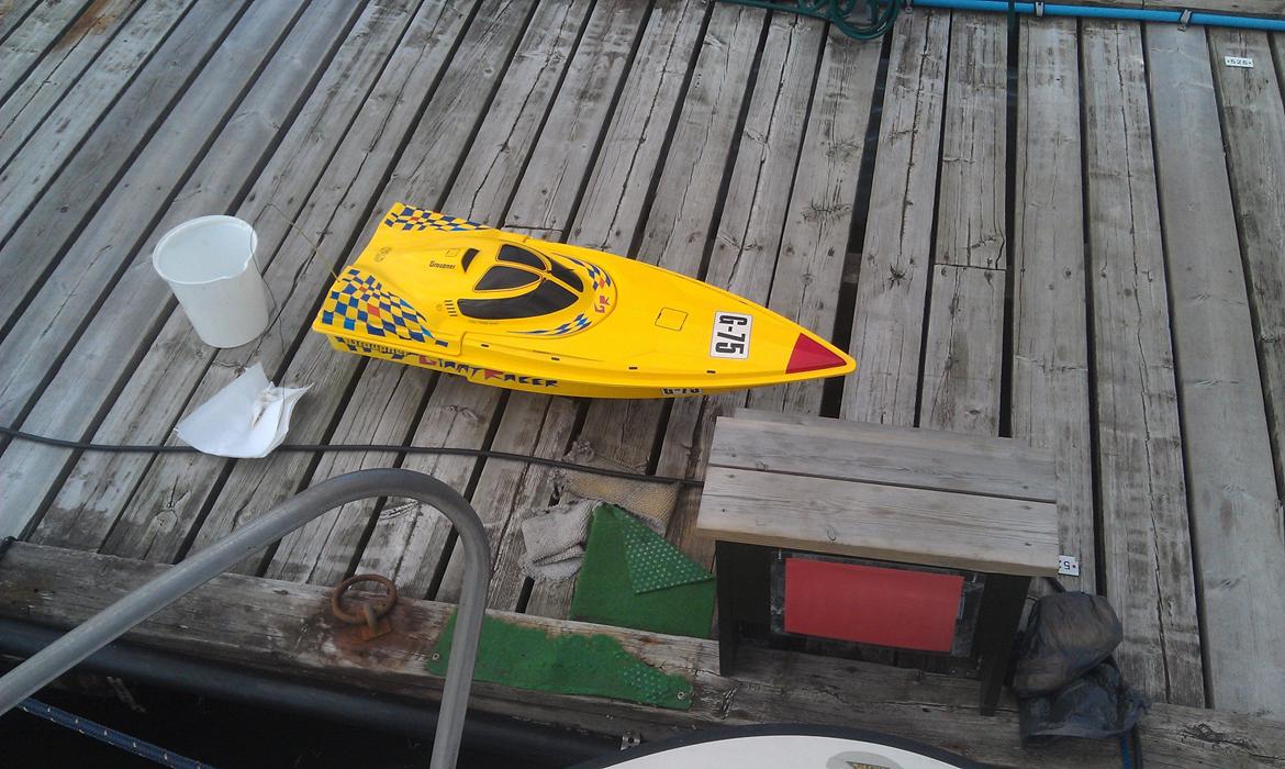 Båd Graupner Giant Racer billede 5