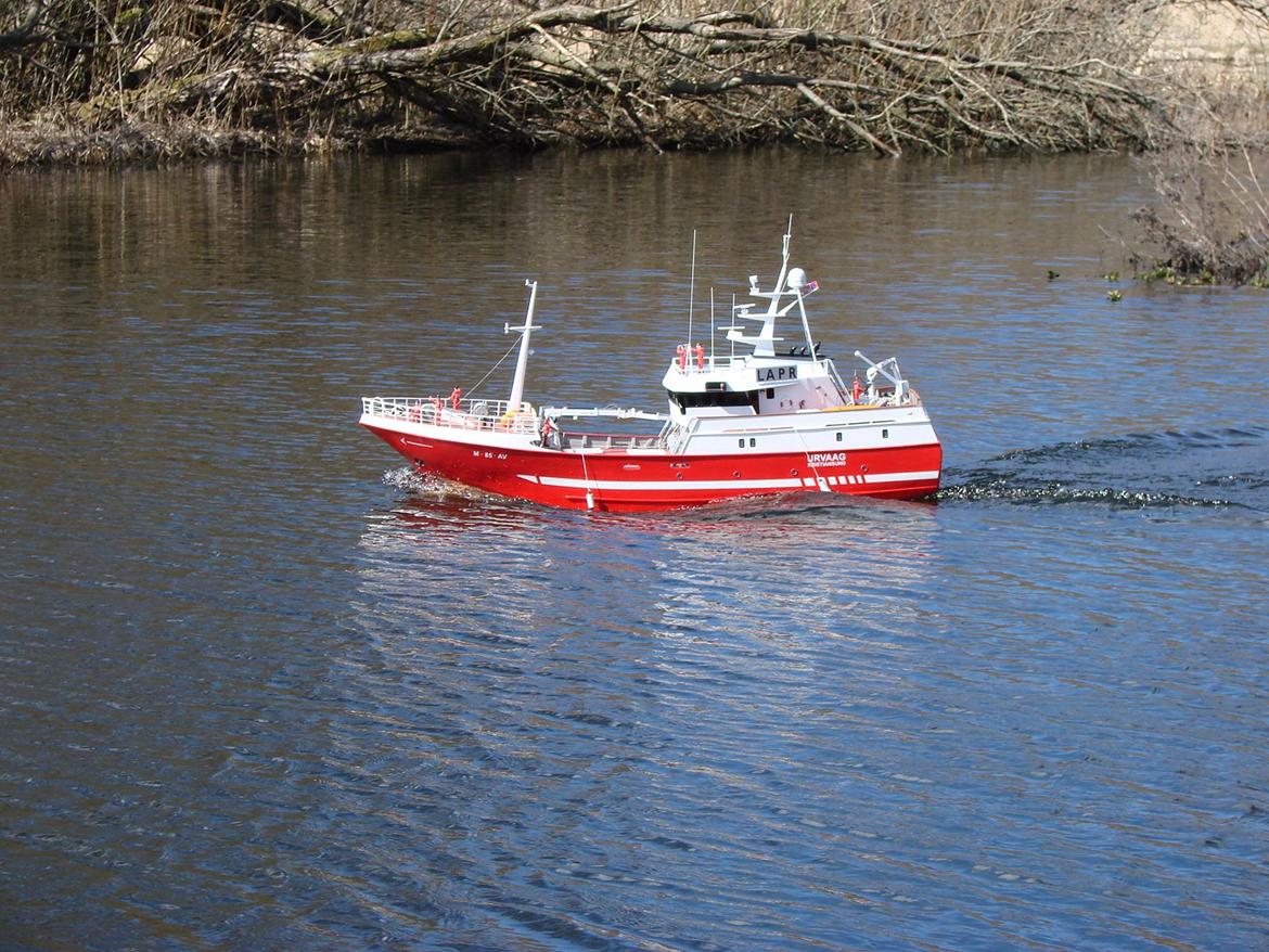 Båd Norsk linetrawler - Her er trawleren i topfart billede 19