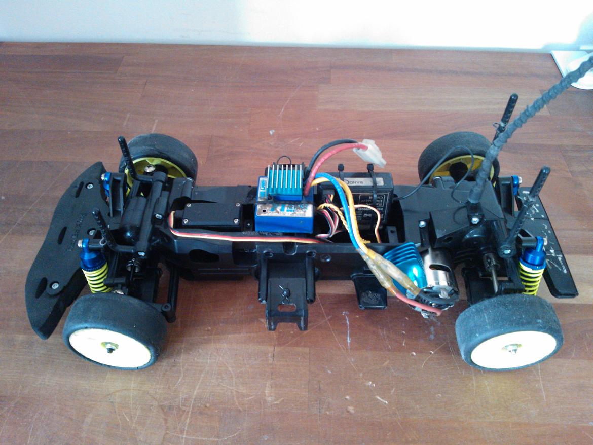 Bil Tamiya Porsche 911 GT3R Cup "VIP" - TL-01 billede 5