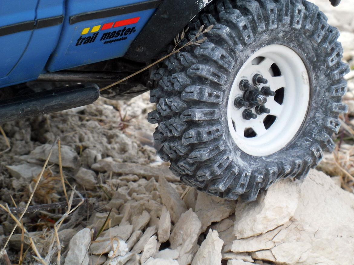 Off-Roader Axial SCX-10 Toyota Hilux billede 19