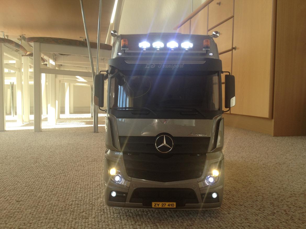 Lastbiler Mercedes Actros 1851 4x2 SOLGT billede 6