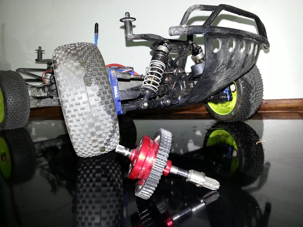 Bil Traxxas Slash 4x4 Ultimate 2.4 ghz billede 6