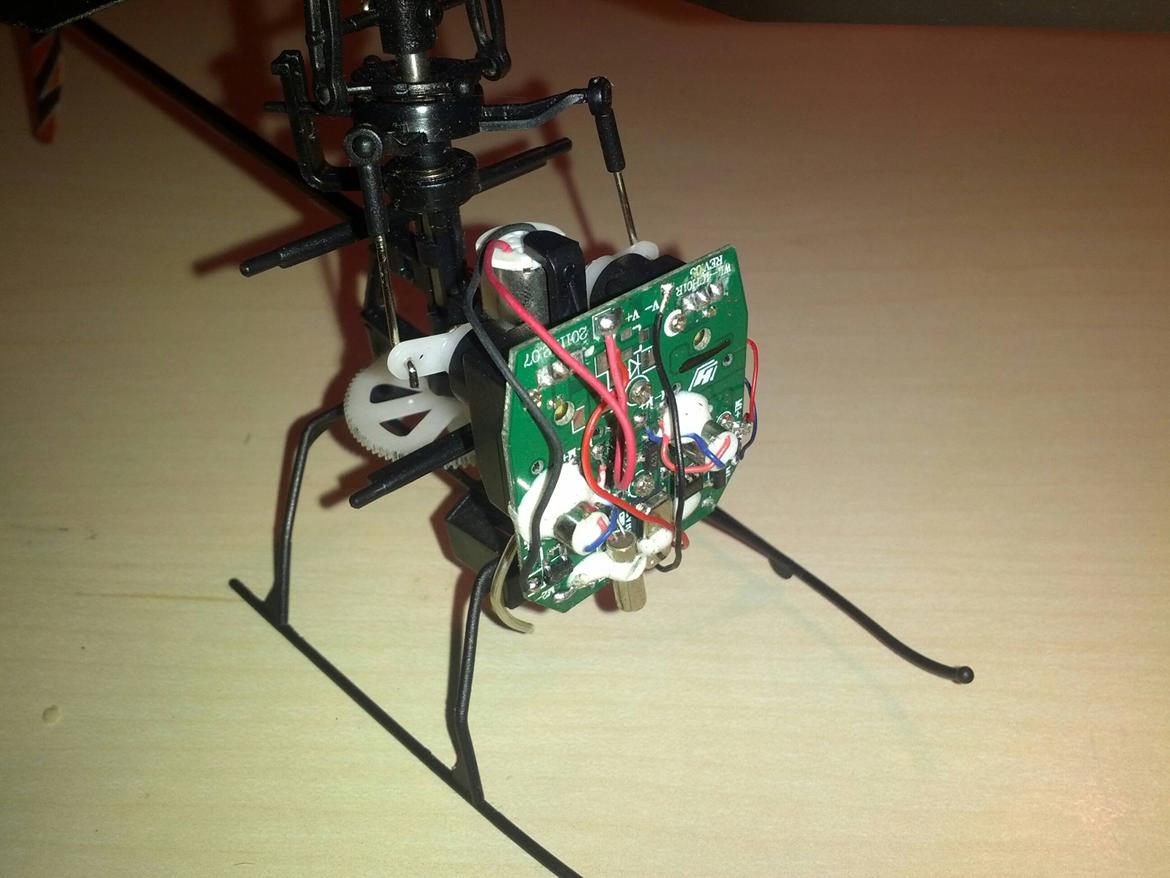 Helikopter V911 billede 5