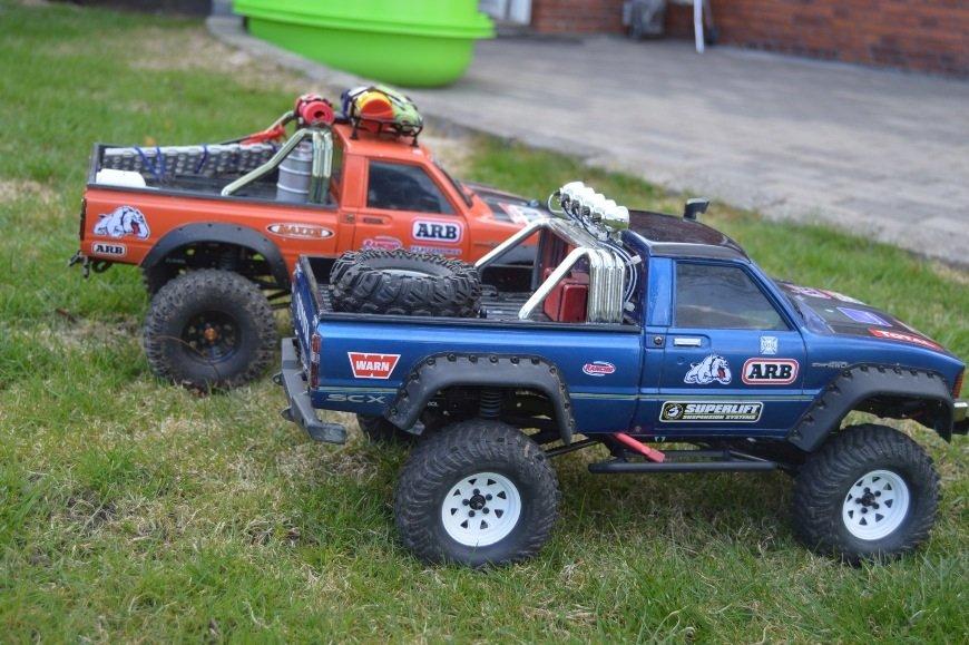 Off-Roader Axial SCX-10 Hilux "Den Onde Toyota I" billede 5