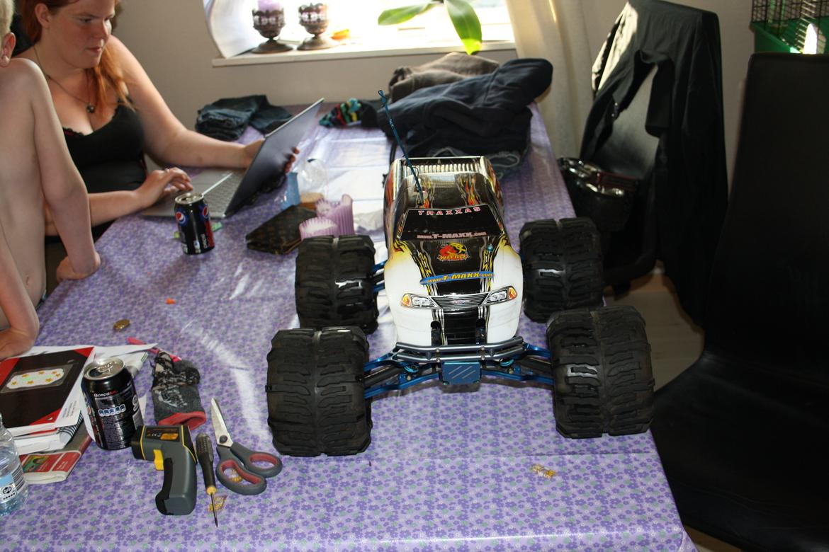 Off-Roader T-MAXX classic billede 1