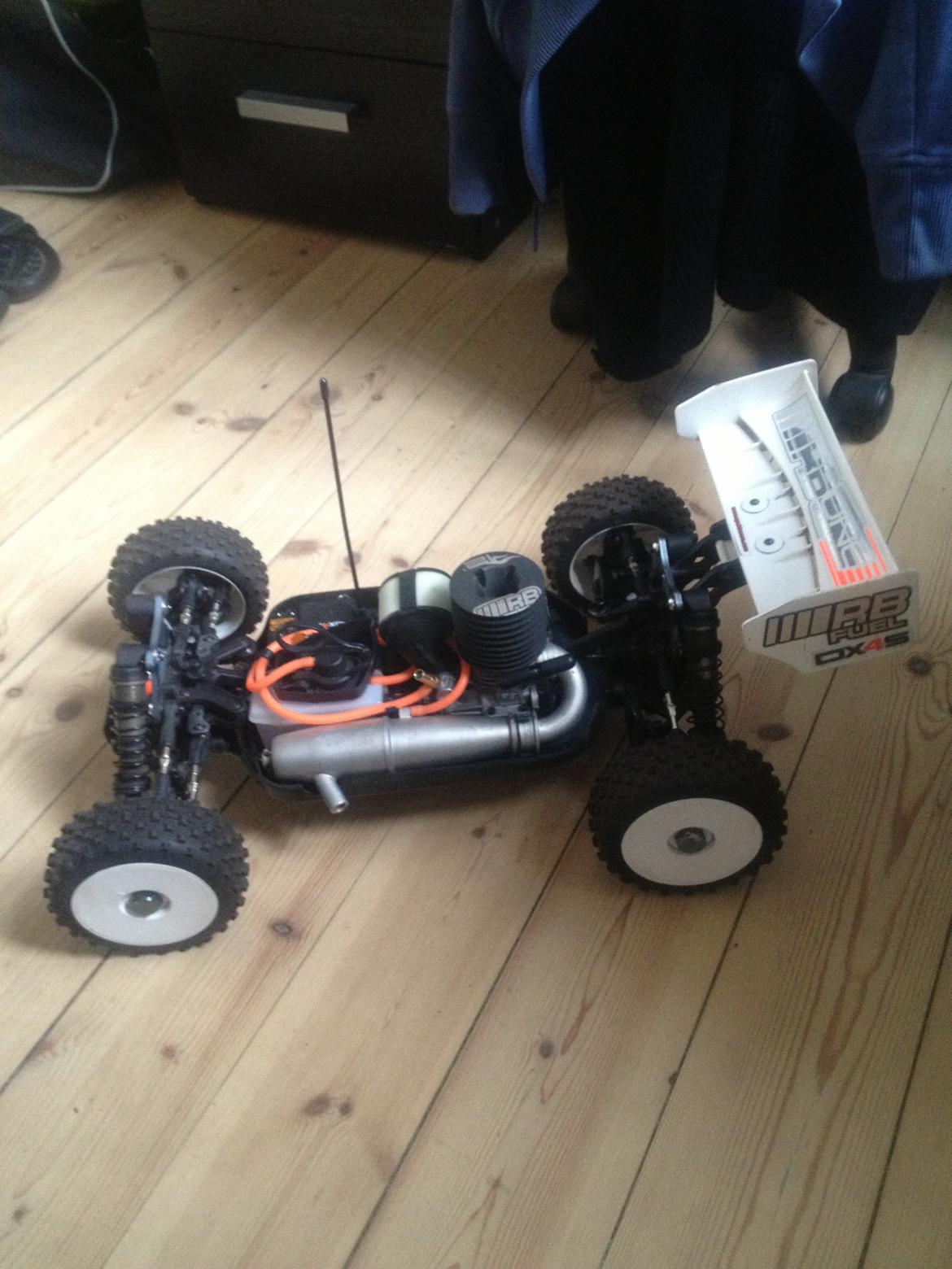Buggy RB one 4wd 1/8 billede 11