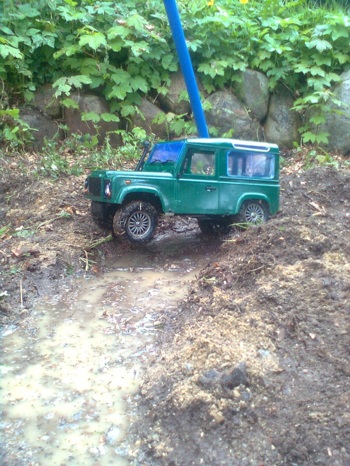Off-Roader Tamiya CC-01 Land Rover Defender 90" - affjedringen foran er ikke fantastisk på en cc-01 billede 16