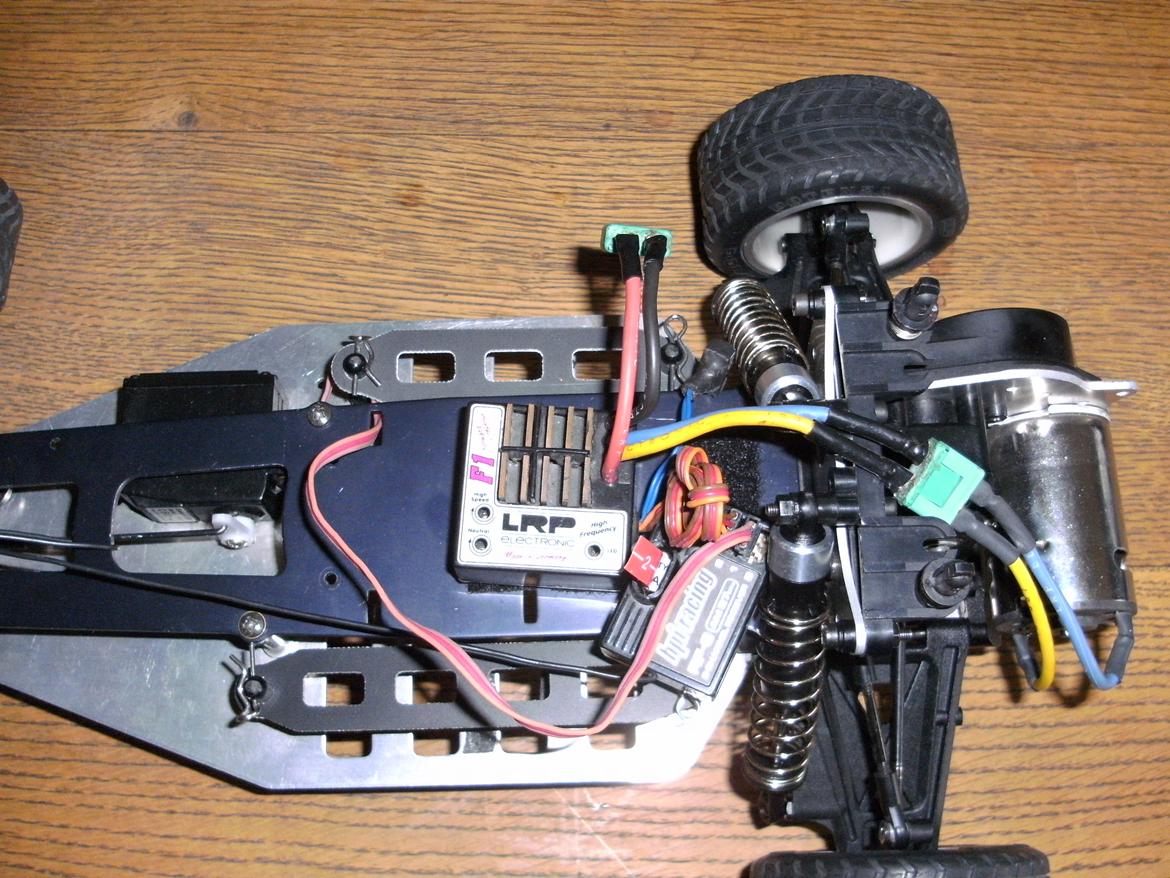 Buggy Kyosho / Cox Nissan Saurus CUP - Kyosho / Cox Nissan Saurus CUP billede 16