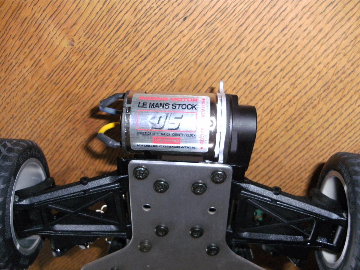 Buggy Kyosho / Cox Nissan Saurus CUP - Kyosho / Cox Nissan Saurus CUP billede 17