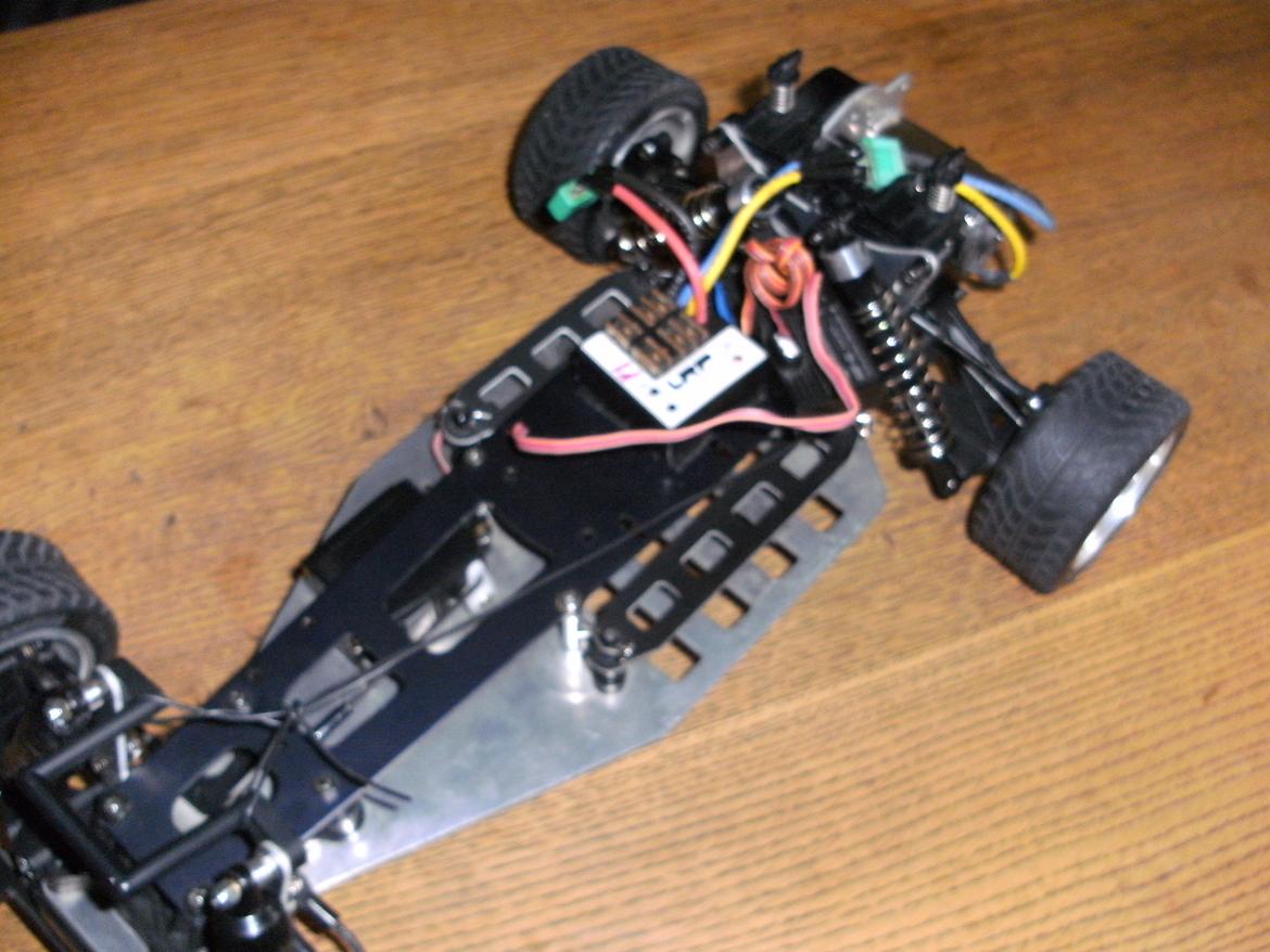 Buggy Kyosho / Cox Nissan Saurus CUP - Kyosho / Cox Nissan Saurus CUP billede 20