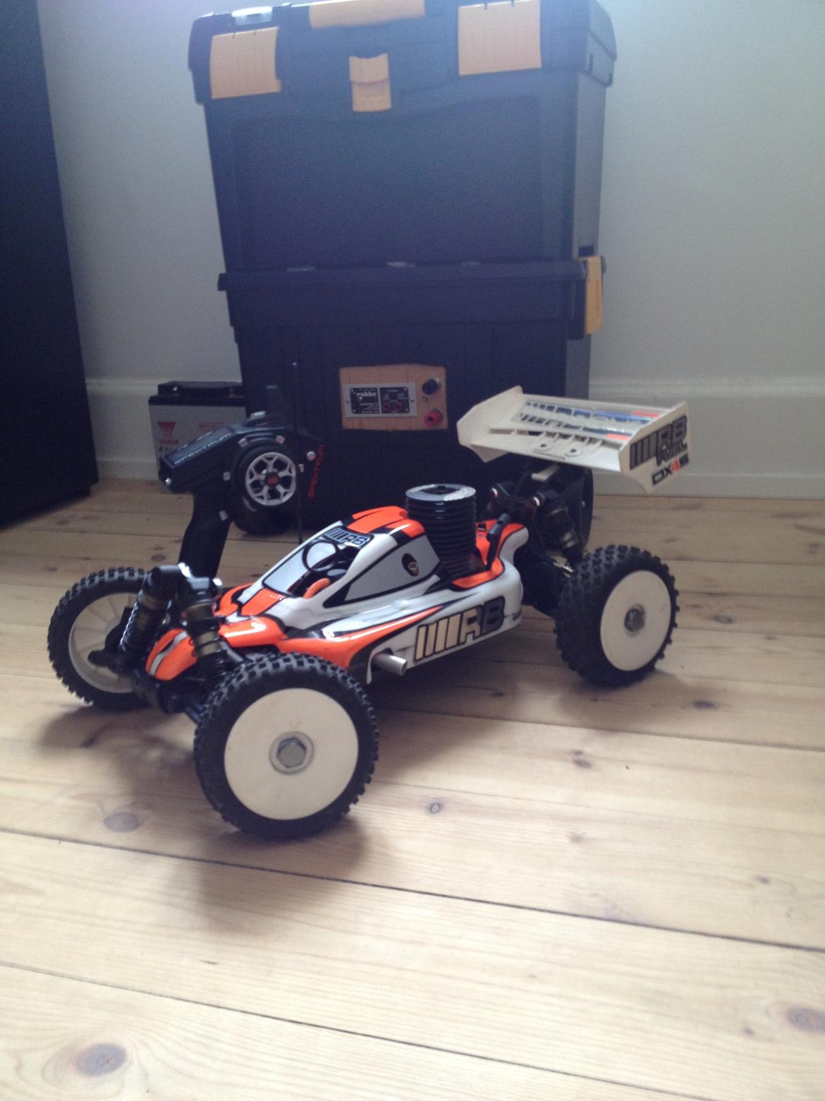 Buggy RB one 4wd 1/8 billede 1