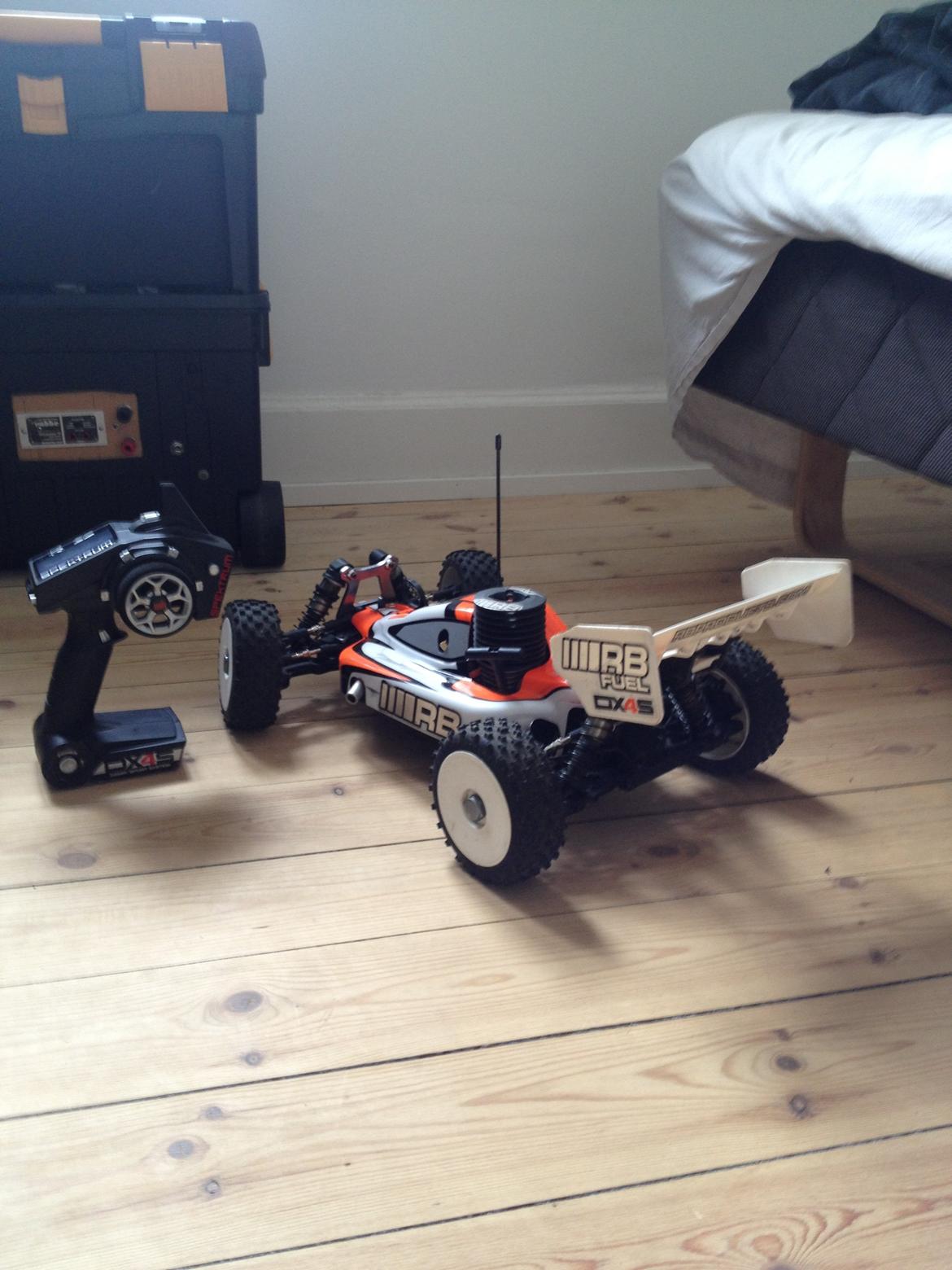 Buggy RB one 4wd 1/8 billede 14