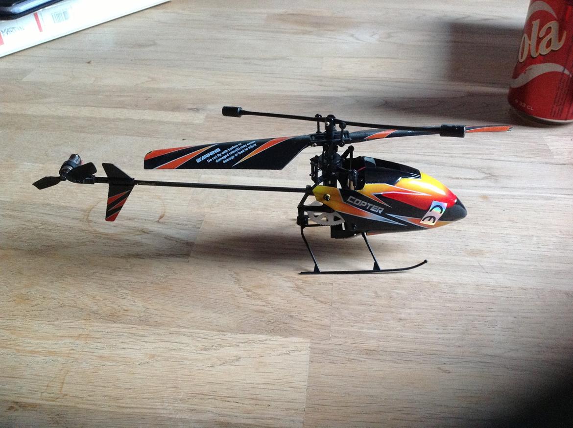 Helikopter WL Toys v911 billede 2