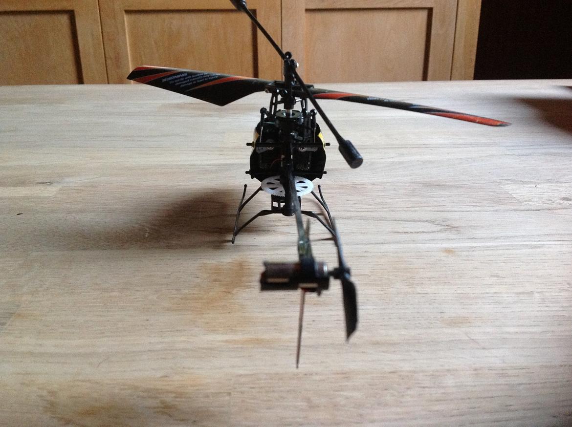 Helikopter WL Toys v911 billede 9