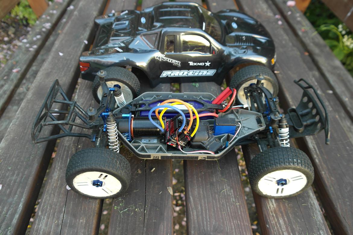 Bil Slash 4x4 billede 5