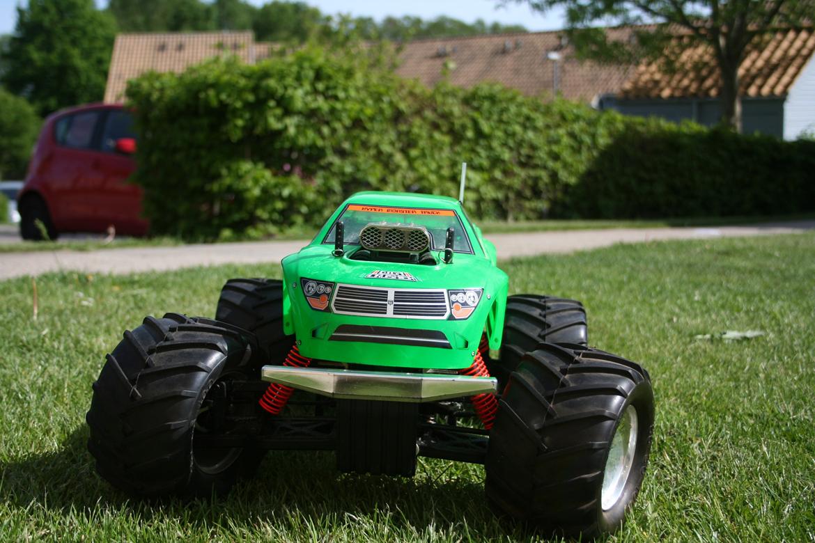 Bil kyosho giga chrusher billede 1