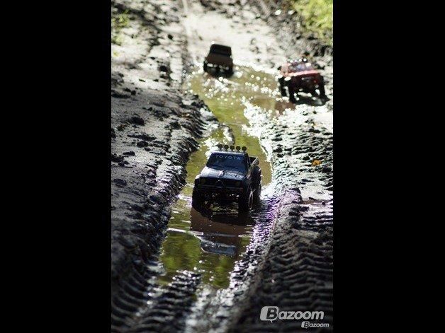 Off-Roader Axial SCX-10 Hilux "Den Onde Toyota I" billede 16