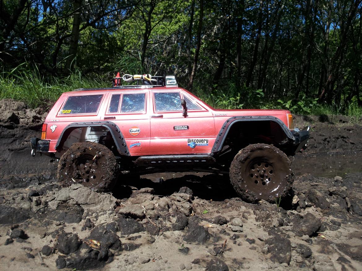 Off-Roader Axial SCX-10 Jeep Cherokee billede 4
