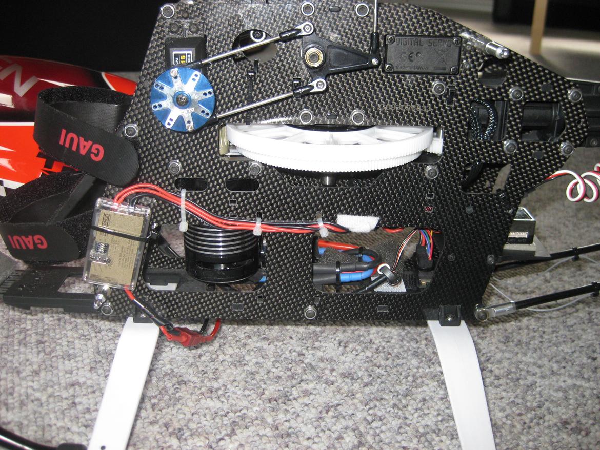 Helikopter T-REX 600 ESP 3GX (solgt) billede 14
