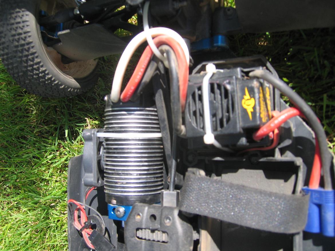 Buggy Team Associated RC8.2e FT billede 12