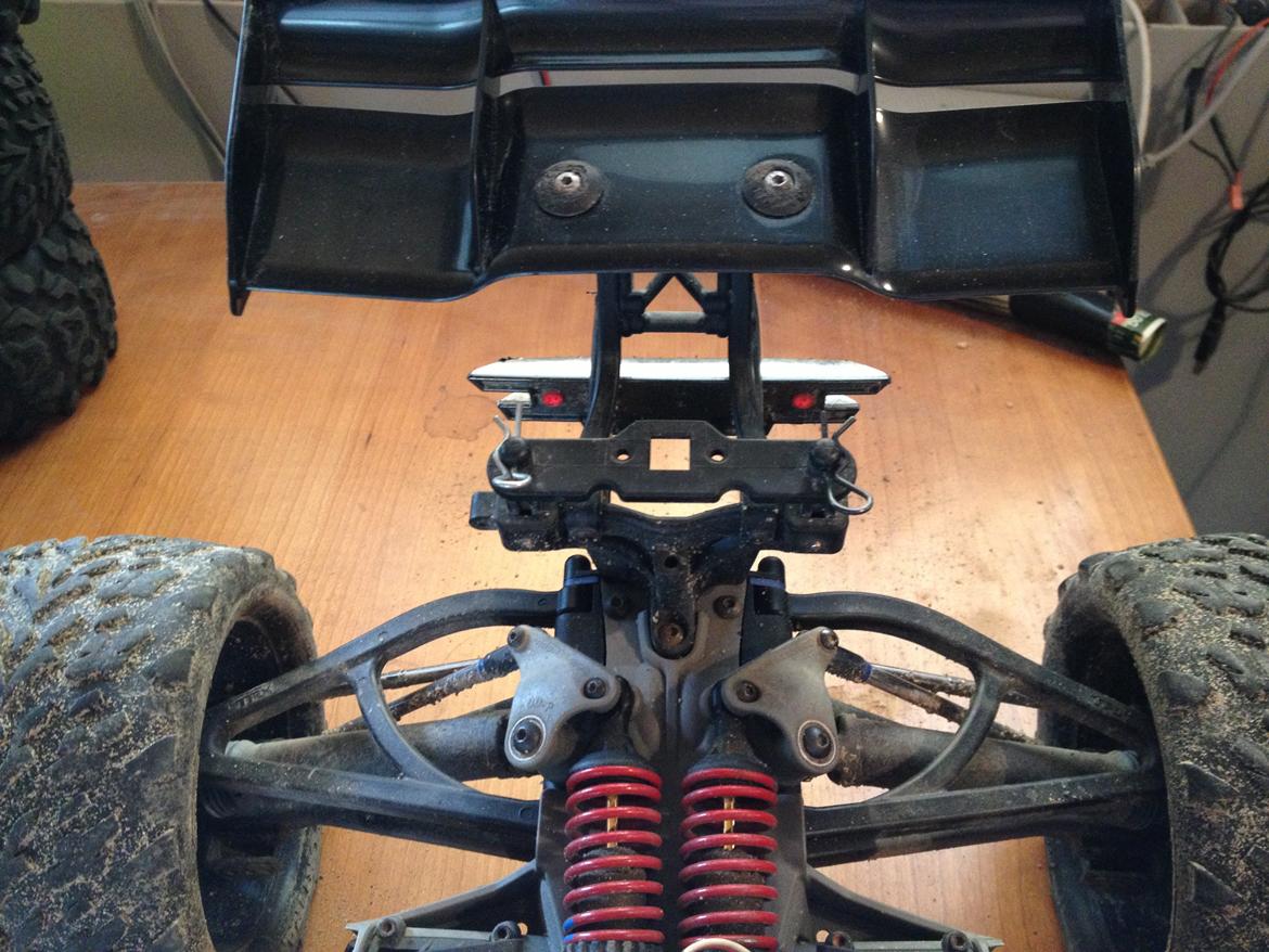 Buggy Traxxas E-revo 5603 Brushless billede 17