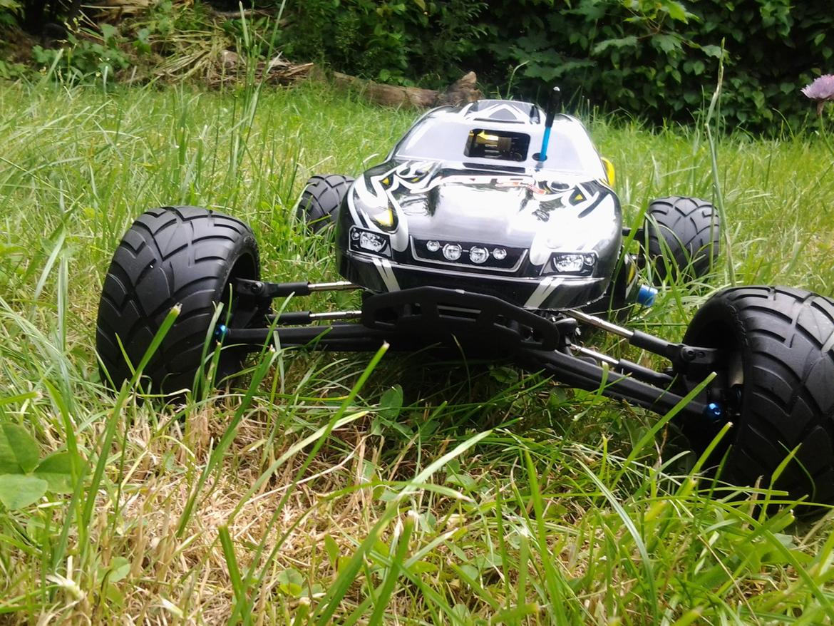 Off-Roader traxxas jato 3,3 billede 8