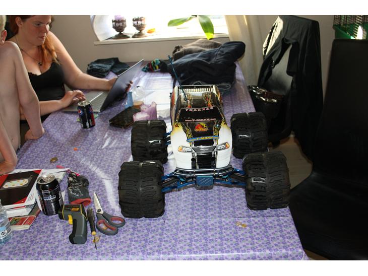 Off-Roader T-MAXX classic billede 1