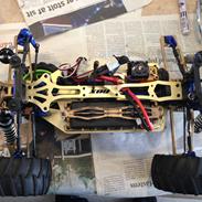 Off-Roader Stealth Truggy X09 Brushless 2.4Gz (2011)