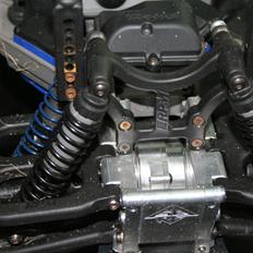 Off-Roader E-maxx 3908