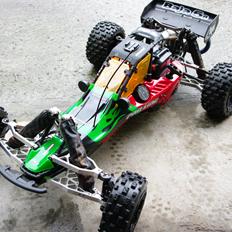 Off-Roader HPI Baja 5b 2.0