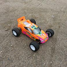 Bil ANSMANN Racing MACNUM 1/10