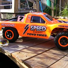 Off-Roader Traxxas Slash 2WD SCT - Robby Gordon Edition