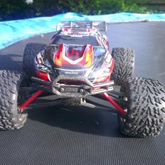 Bil Traxxas E-Revo vxl 1/16