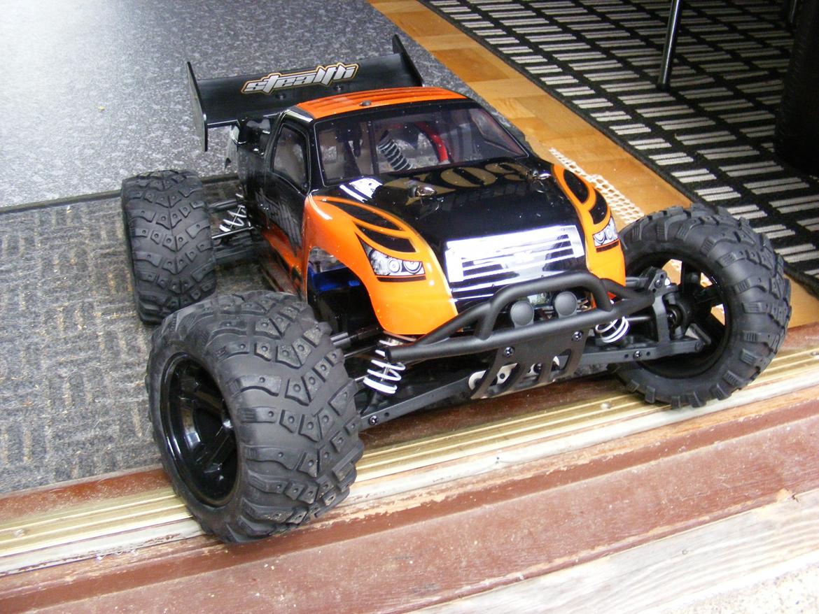 Off-Roader Stealth X09 Truggy 2.4 GHz Brushless billede 11