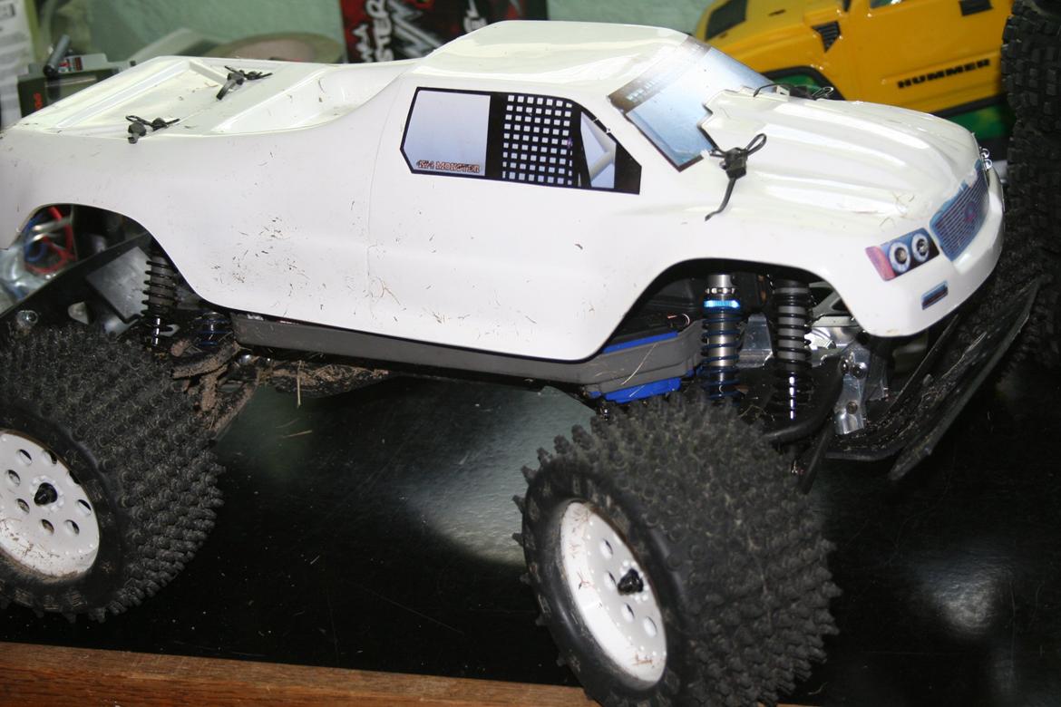 Off-Roader E-maxx 3908 billede 1