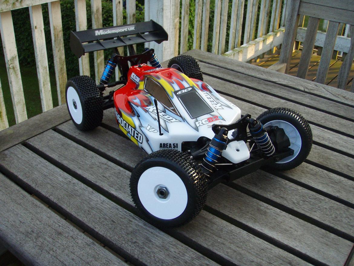 Buggy Associated Rc8.2e RS billede 2