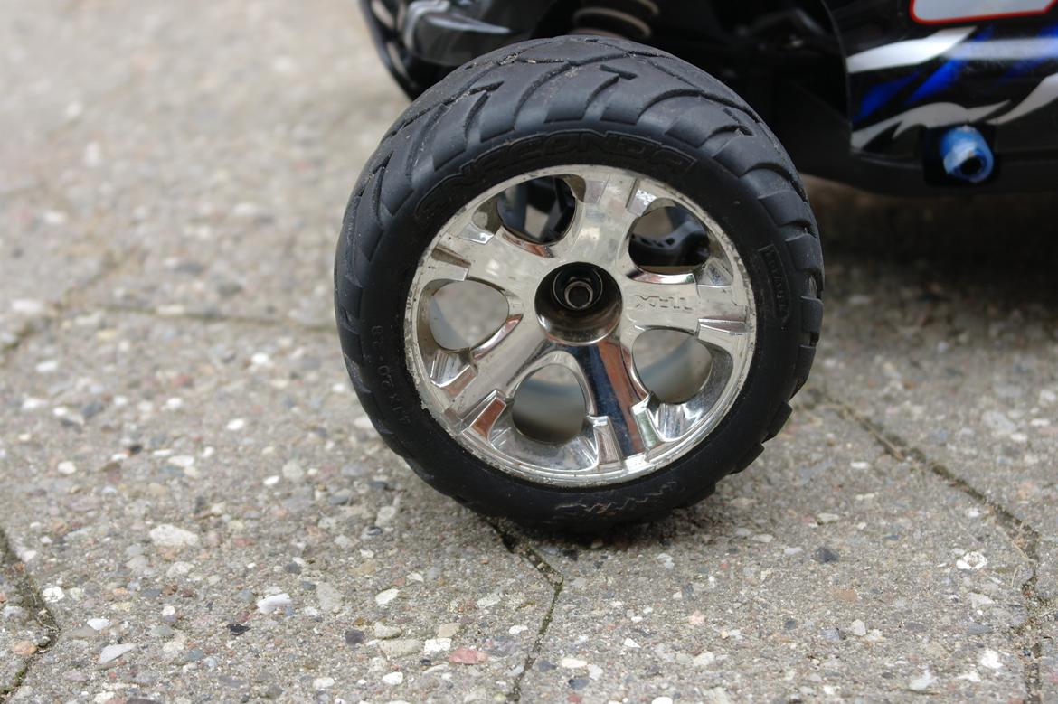 Off-Roader traxxas jato 3.3 billede 4