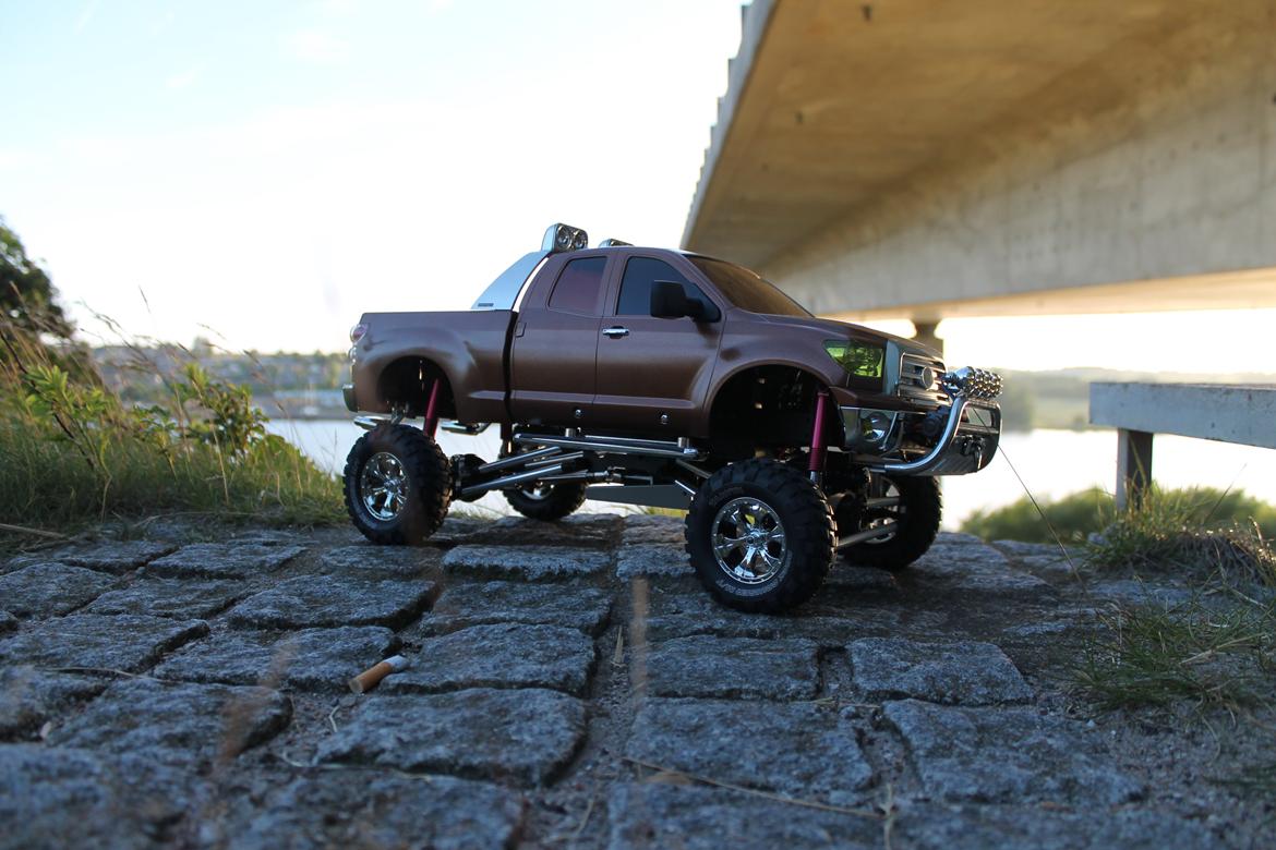 Off-Roader Tamiya High Lift Toyota Tundra billede 10