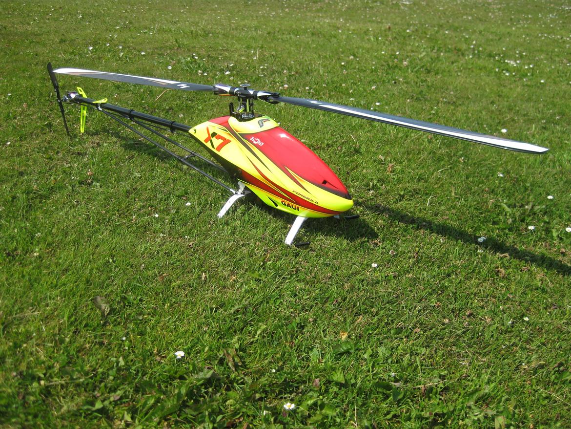 Helikopter Gaui X7 premium Edition(solgt) billede 4