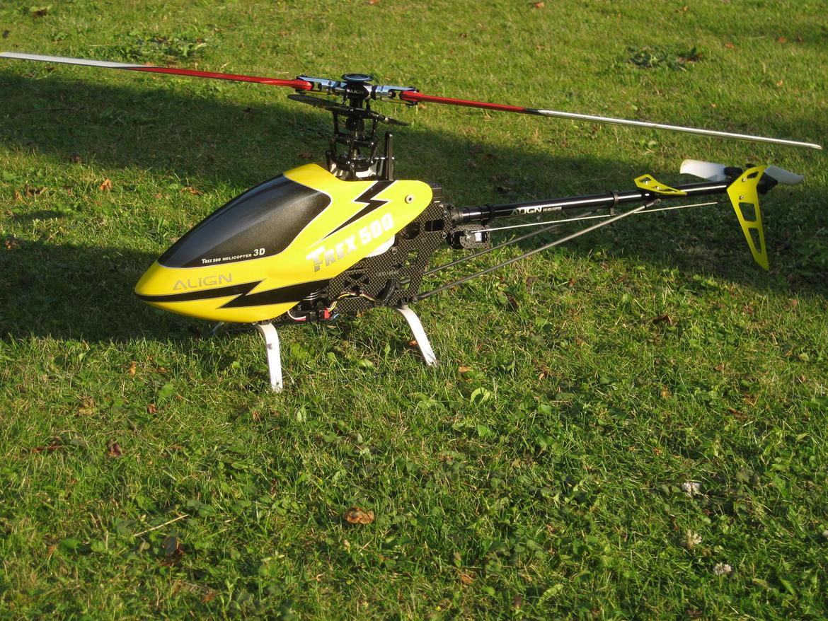 Helikopter T-REX 500 E (solgt) billede 1