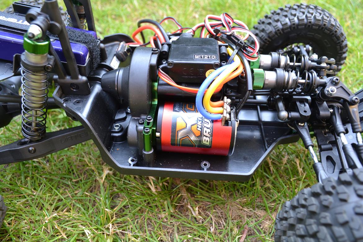 Off-Roader Vaterra Twin Hammers billede 16