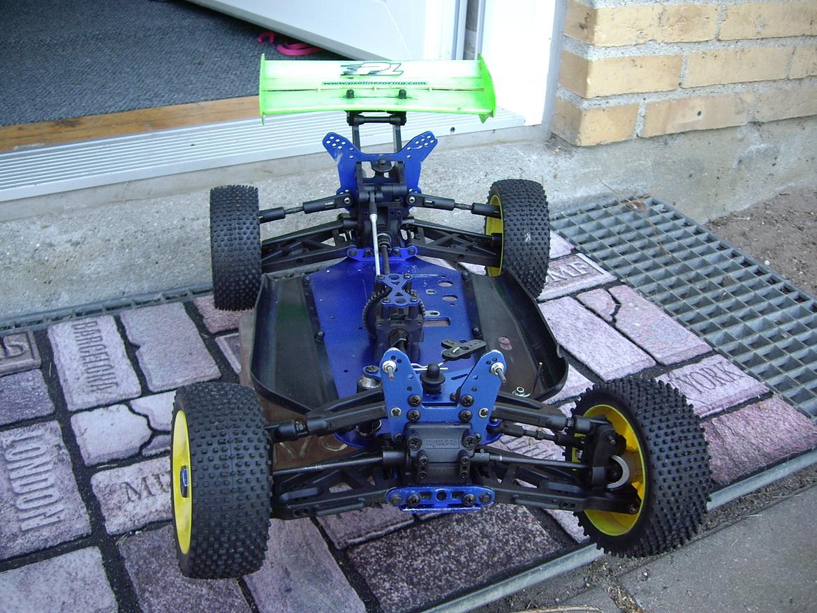 Buggy kyosho.infrno.mp.7.5 billede 7