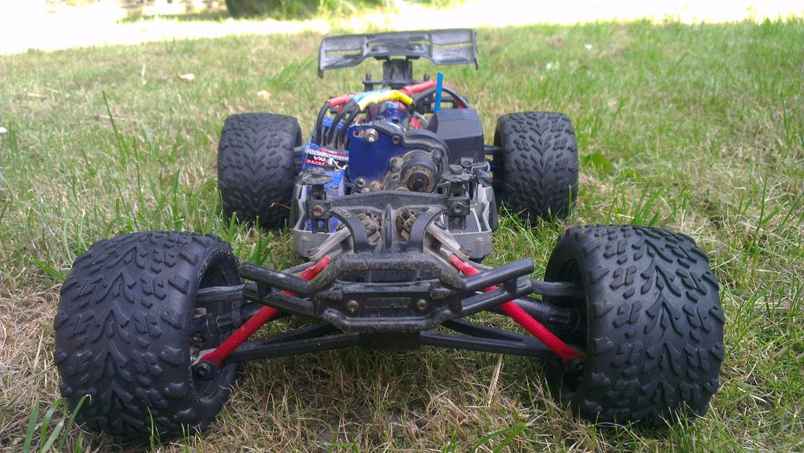Bil Traxxas E-Revo vxl 1/16 billede 5