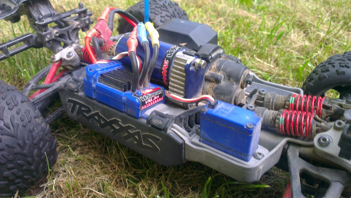Bil Traxxas E-Revo vxl 1/16 billede 6