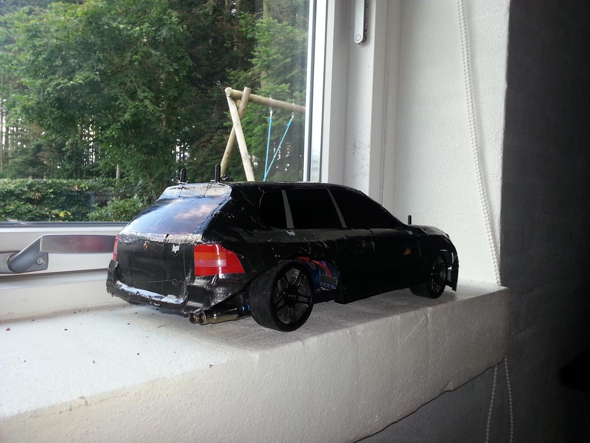 Bil HSP Porsche Cayenne 1/10 billede 1